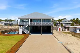 725 E Gorrie Dr, Saint George Island, FL 32328 - Photo 46