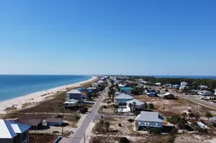 725 E Gorrie Dr, Saint George Island, FL 32328 - Photo 28
