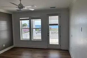 725 E Gorrie Dr, Saint George Island, FL 32328 - Photo 10