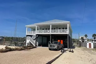 725 E Gorrie Dr, Saint George Island, FL 32328 - Photo 36