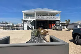 725 E Gorrie Dr, Saint George Island, FL 32328 - Photo 34