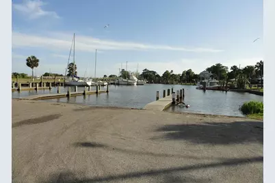 130 Bay Ave, Apalachicola, FL 32320 - Photo 38