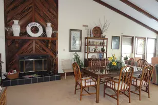 130 Bay Ave, Apalachicola, FL 32320 - Photo 8