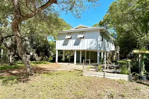 865 W Pine Ave, Saint George Island, FL 32328 - Photo 2