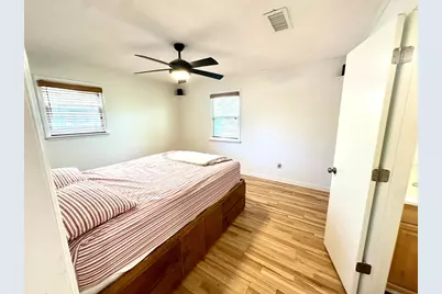 865 W Pine Ave, Saint George Island, FL 32328 - Photo 24