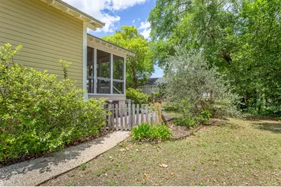 15 8th St, Apalachicola, FL 32320 - Photo 30