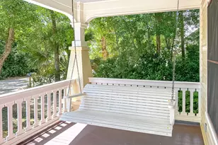 15 8th St, Apalachicola, FL 32320 - Photo 2