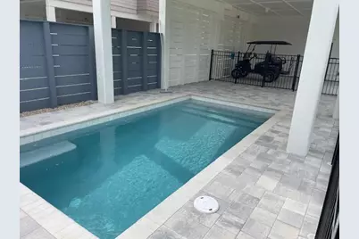 253 E Gulf Beach Dr, Saint George Island, FL 32328 - Photo 12