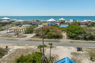 849 W Gulf Beach Dr, Saint George Island, FL 32328 - Photo 2