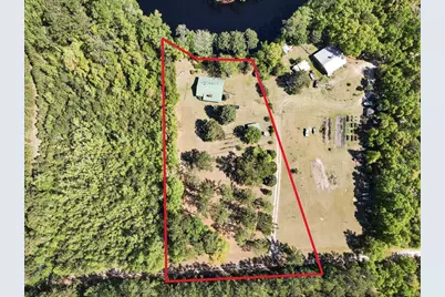 38 E M Davis Dr, Sopchoppy, FL 32358 - Photo 2