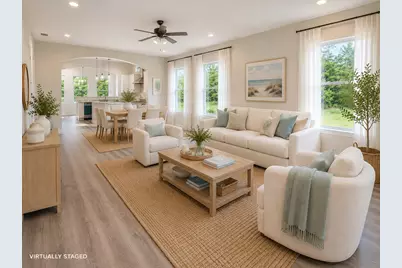 383 Gramercy Plantation Blvd, Eastpoint, FL 32328 - Photo 2