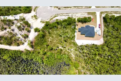 344 Magnolia Ct, Eastpoint, FL 32328 - Photo 10