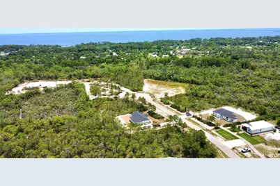 344 Magnolia Ct, Eastpoint, FL 32328 - Photo 8