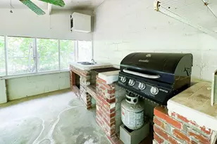 211 Fraley St, Wewahitchka, FL 32465 - Photo 10