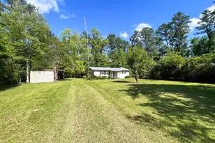 211 Fraley St, Wewahitchka, FL 32465 - Photo 4