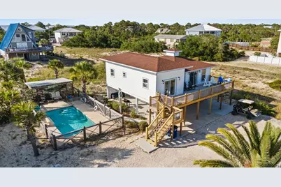 533 W Gulf Beach Dr, Saint George Island, FL 32328 - Photo 6