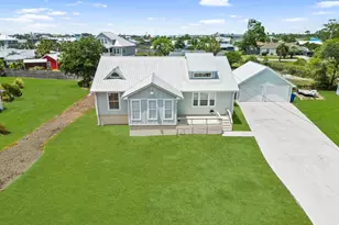 413 Colorado Dr, Mexico Beach, FL 32456 - Photo 44