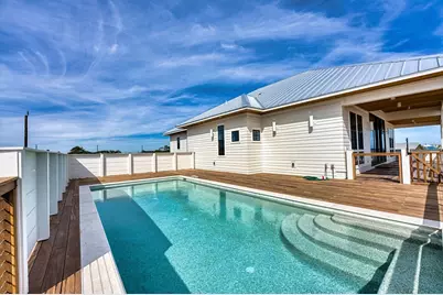 424 E Gorrie Dr, Saint George Island, FL 32328 - Photo 6