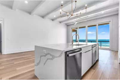 424 E Gorrie Dr, Saint George Island, FL 32328 - Photo 12