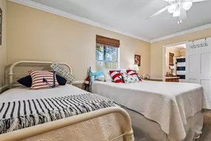 111 California St, Lanark Village, FL 32323 - Photo 24