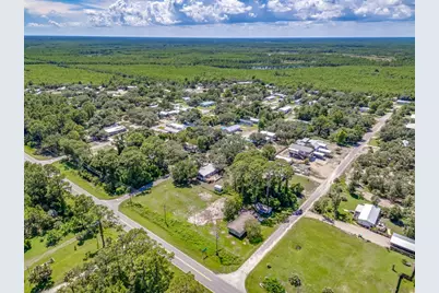 111 California St, Lanark Village, FL 32323 - Photo 12