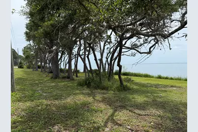 1431 Hwy 98, Eastpoint, FL 32328 - Photo 8
