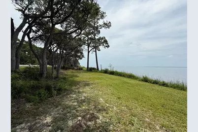 1431 Hwy 98, Eastpoint, FL 32328 - Photo 1