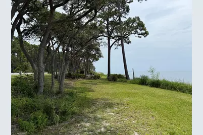 1431 Hwy 98, Eastpoint, FL 32328 - Photo 6