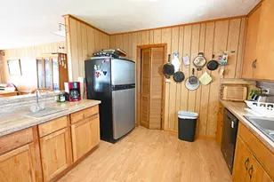 872 E Gorrie Dr, Saint George Island, FL 32328 - Photo 18