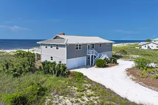 872 E Gorrie Dr, Saint George Island, FL 32328 - Photo 6