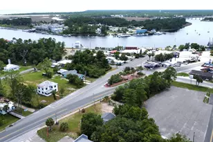 304 Hwy 98, Carrabelle, FL 32322 - Photo 10