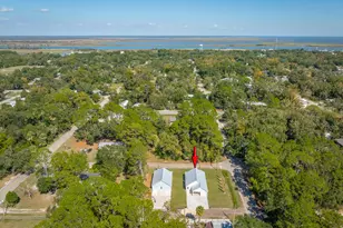 200 13th St, Apalachicola, FL 32320 - Photo 22