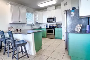 949 W Gulf Beach Dr, Saint George Island, FL 32328 - Photo 12