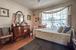 318 Earl King St, Apalachicola, FL 32320 - Photo 14