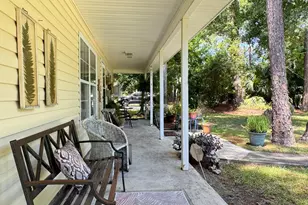 318 Earl King St, Apalachicola, FL 32320 - Photo 2