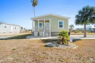 228 Kim Kove, Mexico Beach, FL 32456 - Photo 2