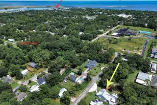 242 15th St, Apalachicola, FL 32320 - Photo 30