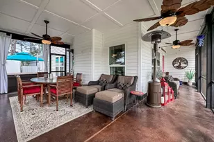 242 15th St, Apalachicola, FL 32320 - Photo 4