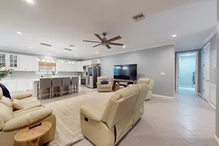 175 24th Ave, Apalachicola, FL 32320 - Photo 4