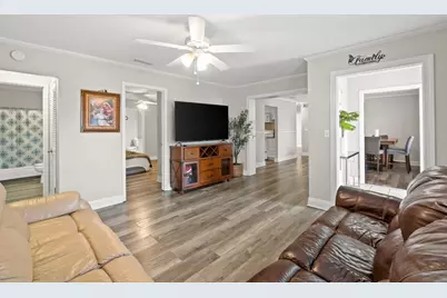 328 Ave C, Port Saint Joe, FL 32456 - Photo 4