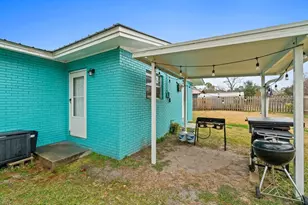 328 Ave C, Port Saint Joe, FL 32456 - Photo 32