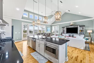 102 Goldfish Ct, Port Saint Joe, FL 32456 - Photo 12