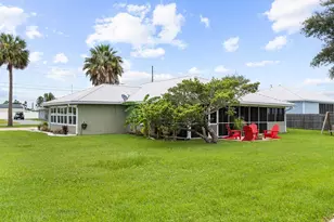 140 Pine St, Mexico Beach, FL 32456 - Photo 4