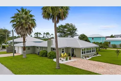 140 Pine St, Mexico Beach, FL 32456 - Photo 1