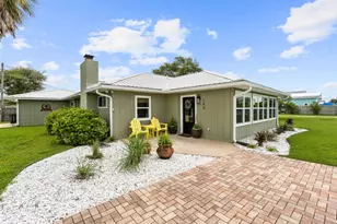 140 Pine St, Mexico Beach, FL 32456 - Photo 8