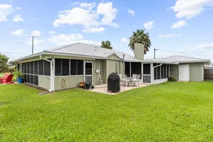 140 Pine St, Mexico Beach, FL 32456 - Photo 66