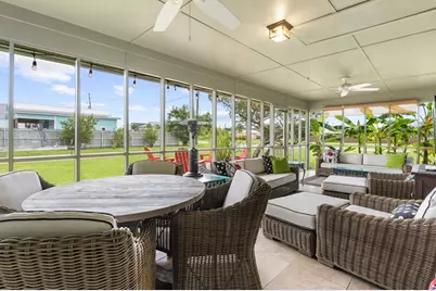 140 Pine St, Mexico Beach, FL 32456 - Photo 20