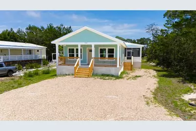 1588 Sandpiper Dr, Carrabelle, FL 32322 - Photo 1