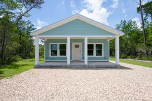 1692 Landing St, Carrabelle, FL 32322 - Photo 2