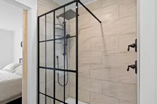 121 Cedar St, Eastpoint, FL 32328 - Photo 32